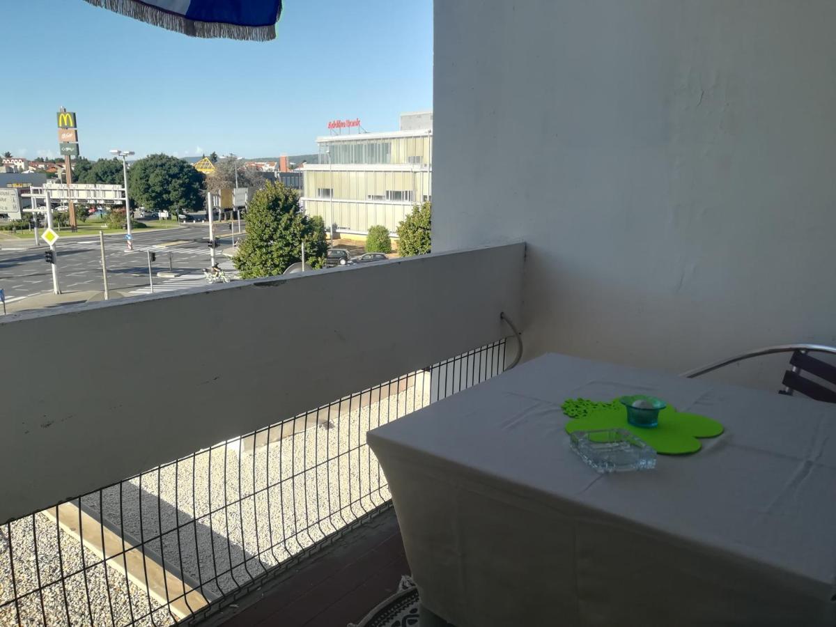 Ryanair'S Urban Flat In Zadar-Kolovare Beach Экстерьер фото
